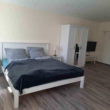 Stilvolle 2-Zimmer-Wohnung, 75Qm In Lohr Exterior foto